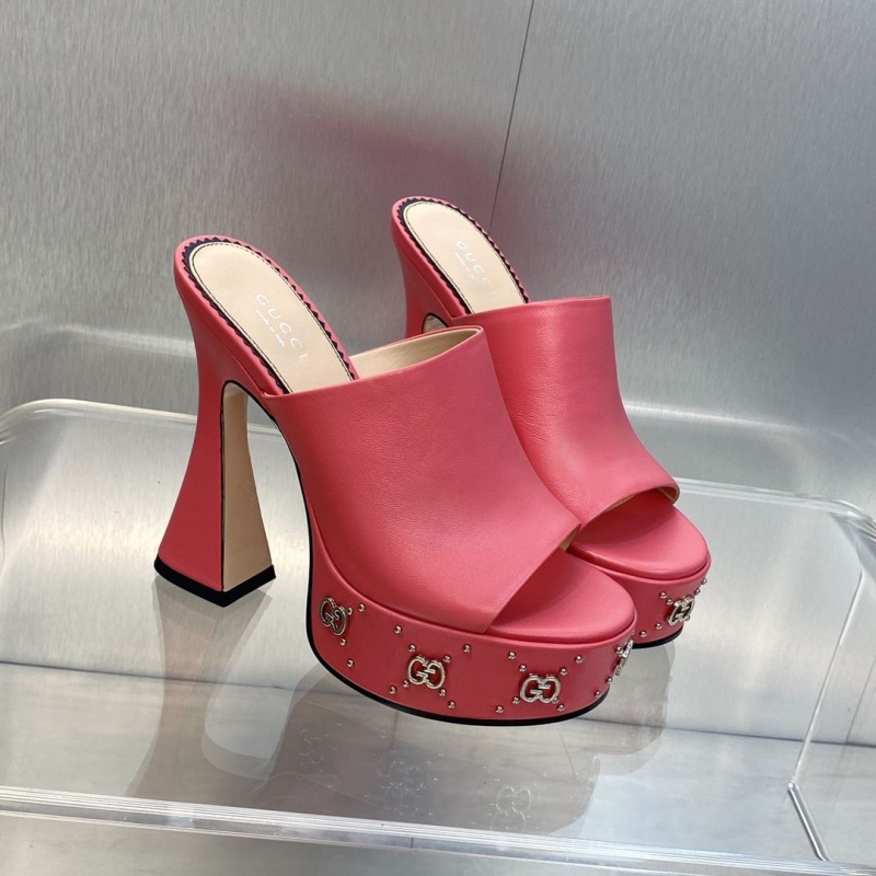 G*u*i high heels
